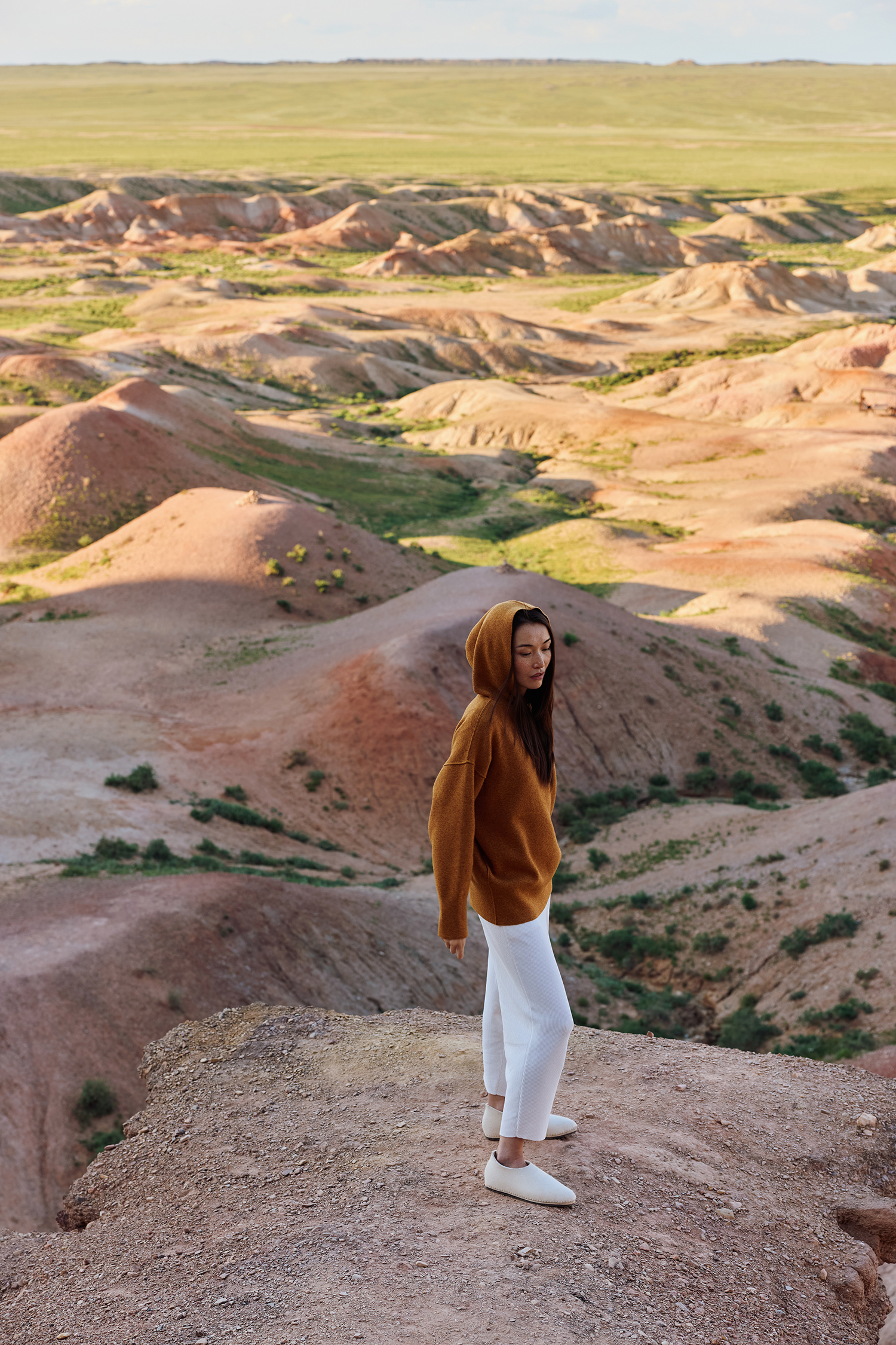 SEKU Honey_Feather and KAT Trousers Ivory